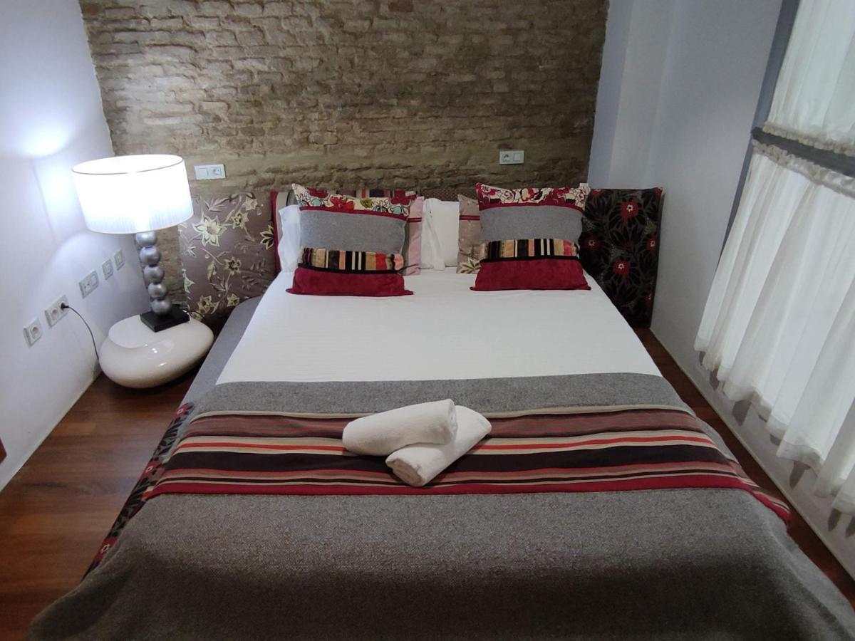 Apartamento Un Jardin En La Alfalfa - Kainga Homes Sevilla Buitenkant foto